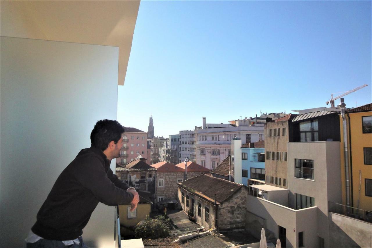 Porto Sunny Terrace Almada *